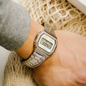 Casio Watch Unisex New