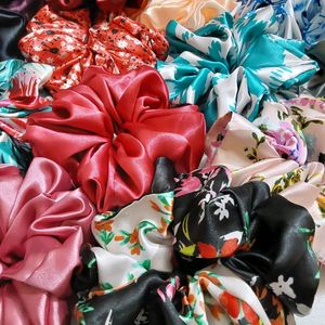 😱🎉Offer 5 Medium Size Scrunchies @140/-