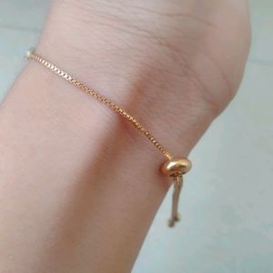 Bracelet