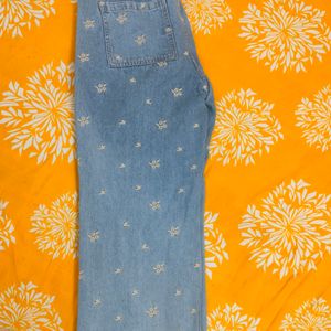 Faded Blue Denim Floral Jeans on Sale👖