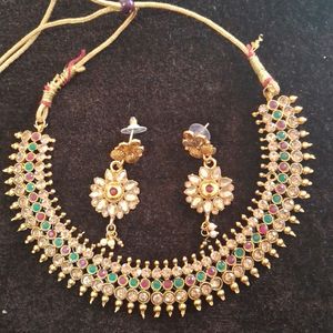 Neckless Set