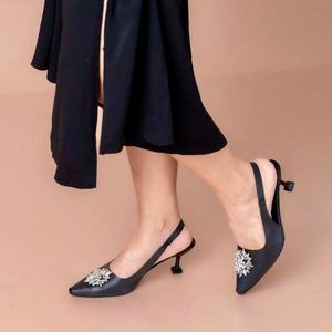 Cinderella Heeled Pumps Black - Size 38 (UK 5)