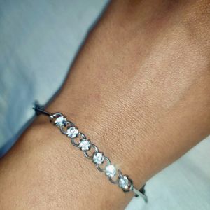 Silver stones bracelet