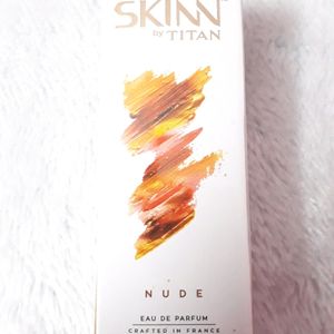 Skinn By Titan Nude Floral Scent Fragrance Spray F