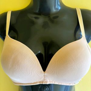 Bra by WONDERBRA