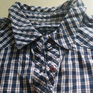 White And Navy Blue Checks XL Shirt