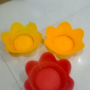 Flower Shape Plastic Bowls