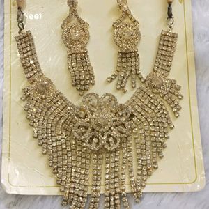 White Stones Studded Diamond Imitation Jewellery