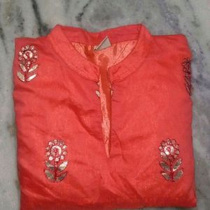 New Embroidery Kurta😍😍