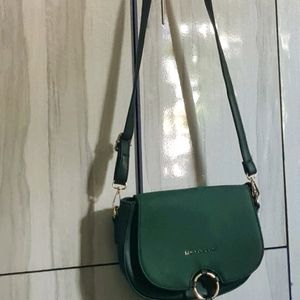 Lino Perros Green Sling Bag