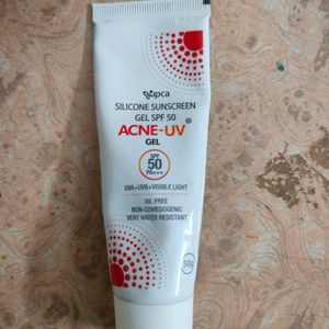 Acne UV sunscreen 🧴