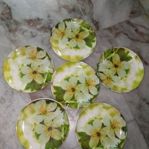 Big Dining Plates With Floral Print