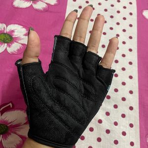 Nivea Gym Gloves