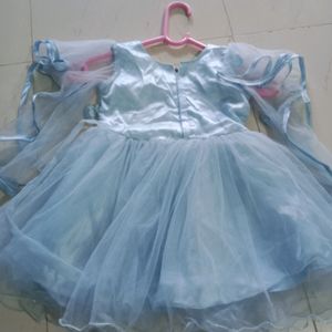 Baby girl frock soft netted....