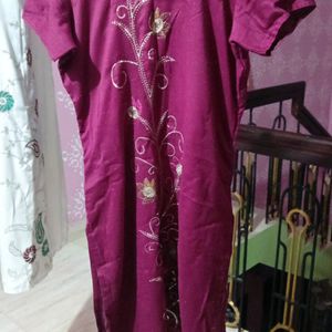 2 Embroidery Kurthi With 1dupatta💯