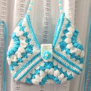 Ocean Breeze Crochet Purse