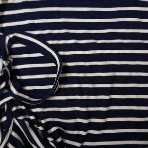 Striped Top With Neck Curved