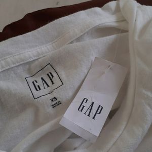 GAP white Top