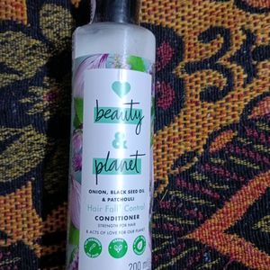 Love Beauty & Planet Hairfall Conditioner