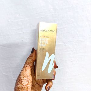 MYGLAMM SETTING SPRAY