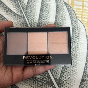 Sealed Makeup Revolution Contour Bronzer Highlghtr