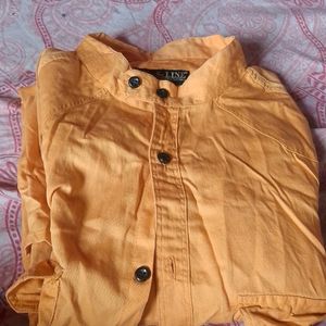 Jacket For Gents With Yellow Shirt