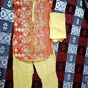 kids patiala salwar suit with dupatta