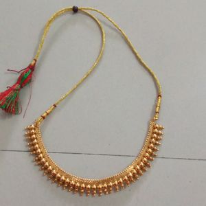 Necklace Without Earrings