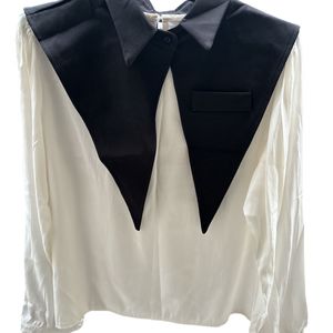 COLLAR WITH TOP