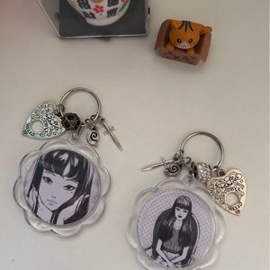 Tomie Keychain 🖤