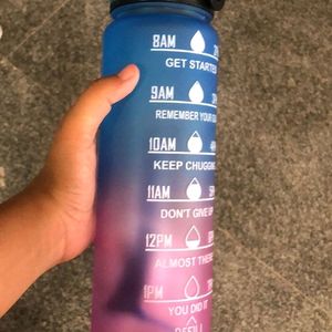 MOTIVATIONAL WATER BOTTLE 1 💗