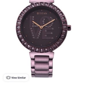 TITAN Self Expression Analog Dial Women’s Watch