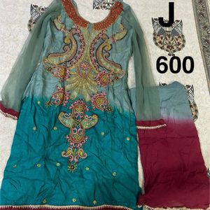 Kurta Sets With Dupatta