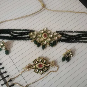 Beautiful Choker Set