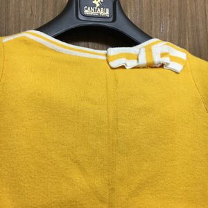 Women Sweater With Bow