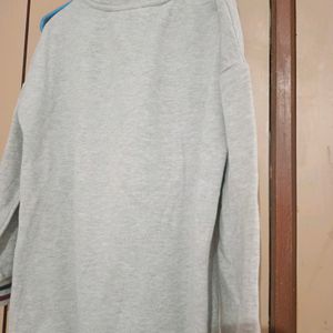 Sweatshirt..Bust Size Is 41 Cm