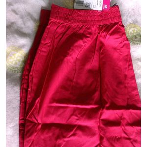 Red Ciggerate Pant