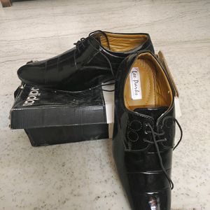 Stylish Formal Derby Shoes For Men