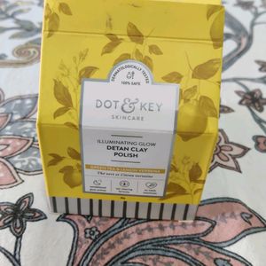 Dot And Key Skincare Detan Clay Polish