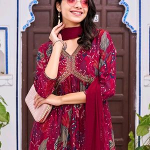 Alia Cut Embroidered & Floral Printed Kurta with p