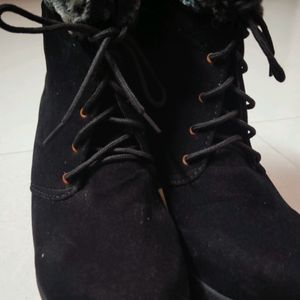 Black Fur Boots