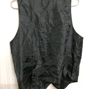 Protocol Black Vest