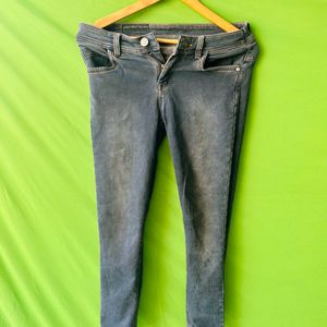 Grey Levi's Jeans