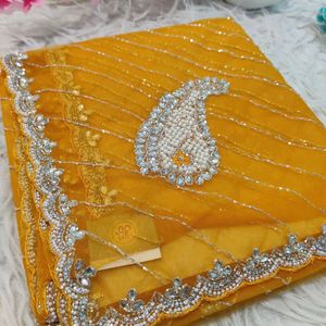 NET SAREE