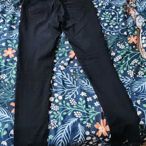 Ladies Regular Jeans