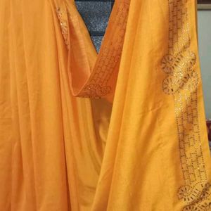 Eligent Yellow Saree With Beautiful Stone Work