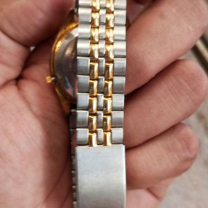 Seiko 5 Automatic Golden colour