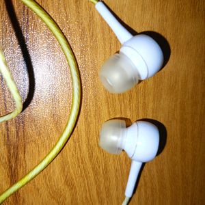 Earbuds