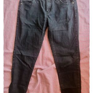 Set Of Forever 21 Skinny Jeans