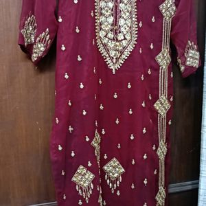 Party Wear Suit Of Maroon Colour And Handwork